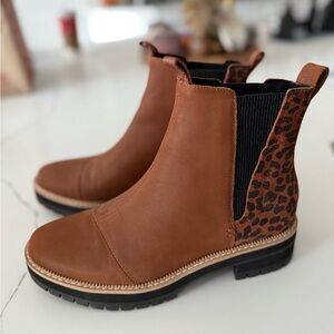 TOMS Womens Dakota Leopard Cheetah Pull On Ankle Boots